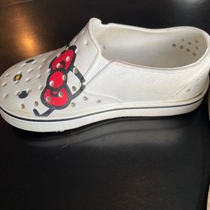 Hello Kitty Native Kids Shoes Size C9